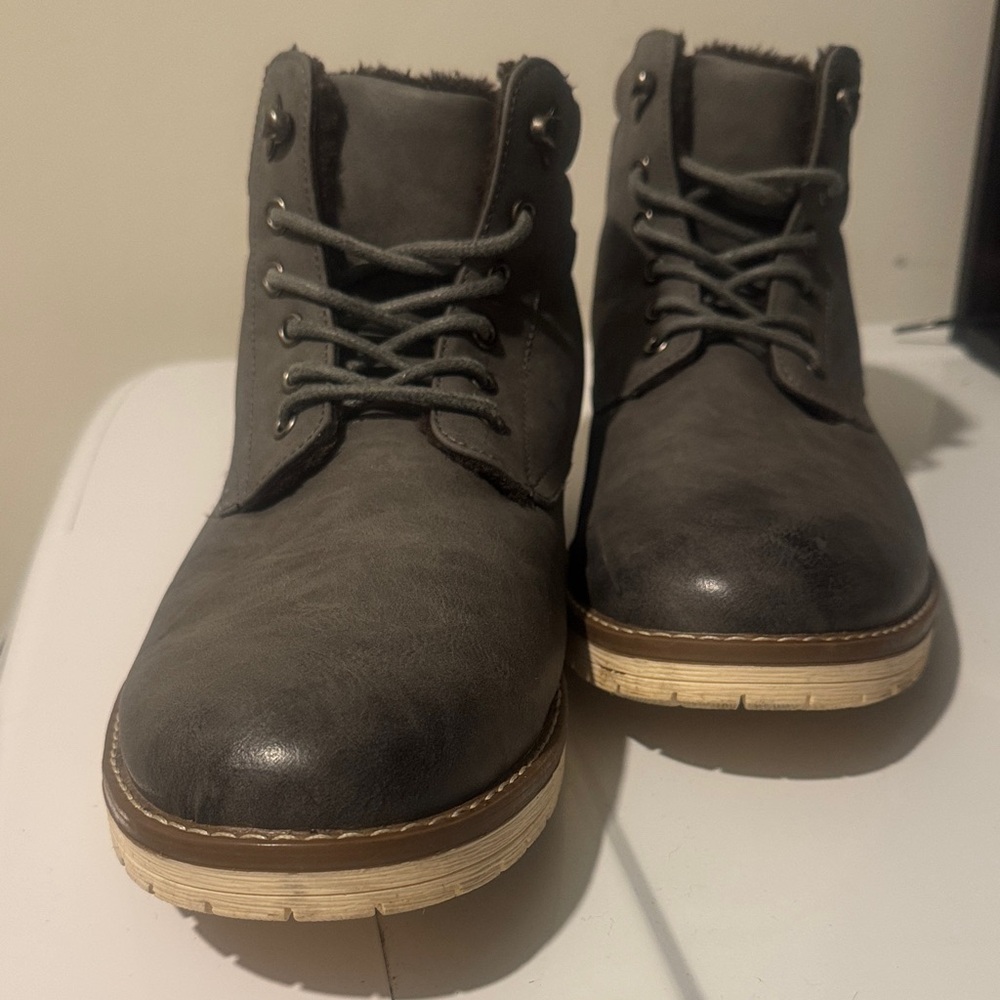 Vostey Charcoal Lace-Up Boots